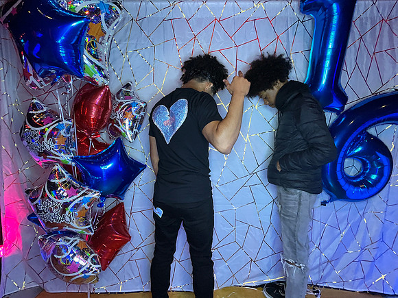 2023-10-08_205926051